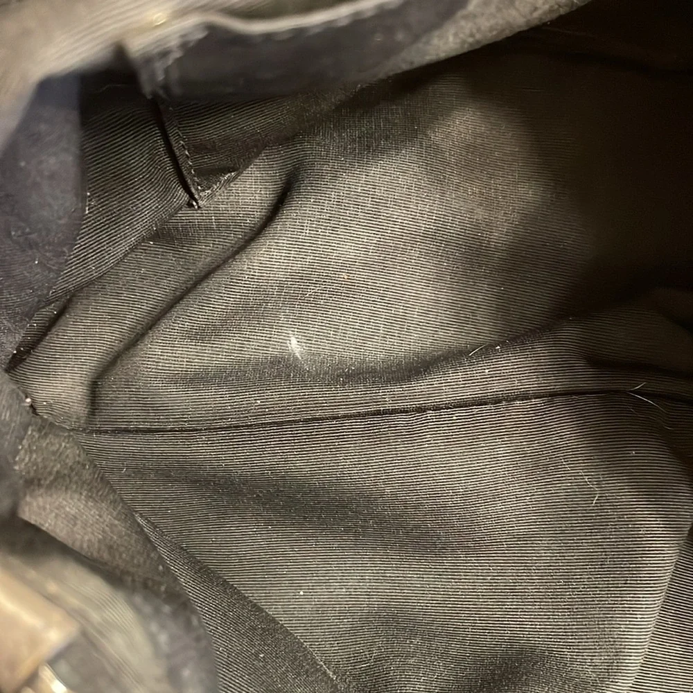 Beautiful Pre Loved Python Coach - Picture 16 of 17